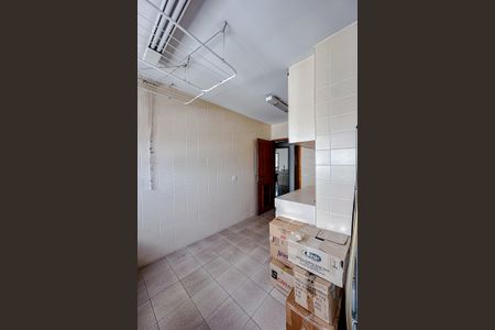 Apartamento para alugar com 300m², 4 quartos e 3 vagasÁrea de Serviço