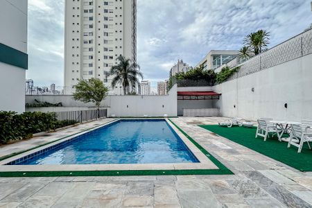 Apartamento para alugar com 300m², 4 quartos e 3 vagasÁrea comum - Piscina