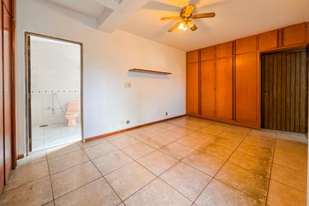 Casa para alugar com 170m², 3 quartos e 1 vaga Casa para alugar com 170m², 3 quartos e 1 vagaSuíte