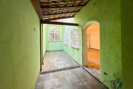 Casa para alugar com 170m², 3 quartos e 1 vaga Casa para alugar com 170m², 3 quartos e 1 vagaÁrea externa