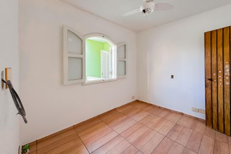 Casa para alugar com 170m², 3 quartos e 1 vaga Casa para alugar com 170m², 3 quartos e 1 vagaQuarto 2