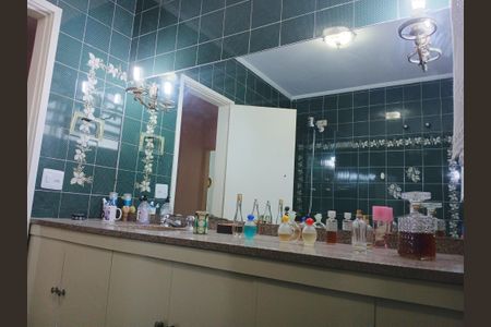 Apartamento à venda com 210m², 3 quartos e 1 vagaBanheiro Social