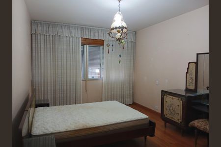 Apartamento à venda com 210m², 3 quartos e 1 vagaSuíte