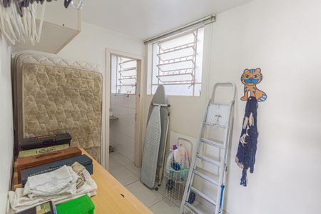 Casa para alugar com 206m², 5 quartos e 1 vaga Casa para alugar com 206m², 5 quartos e 1 vagaQuarto de Serviço