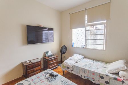 Casa para alugar com 206m², 5 quartos e 1 vaga Casa para alugar com 206m², 5 quartos e 1 vagaQuarto 2