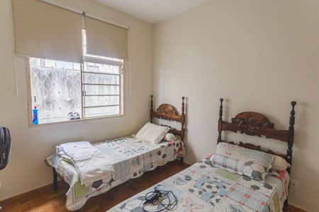 Casa para alugar com 206m², 5 quartos e 1 vaga Casa para alugar com 206m², 5 quartos e 1 vagaQuarto 2