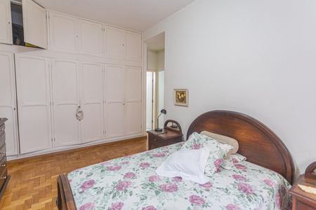 Casa para alugar com 206m², 5 quartos e 1 vaga Casa para alugar com 206m², 5 quartos e 1 vagaSuíte