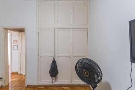 Casa para alugar com 206m², 5 quartos e 1 vaga Casa para alugar com 206m², 5 quartos e 1 vagaArmário do Quarto 3