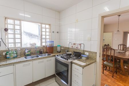 Casa para alugar com 206m², 5 quartos e 1 vaga Casa para alugar com 206m², 5 quartos e 1 vagaCozinha