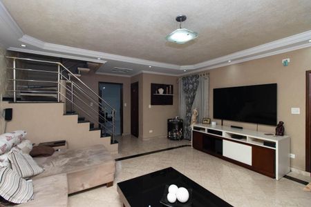 Casa à venda com 440m², 3 quartos e 5 vagasSala