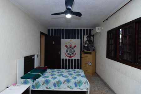 Casa à venda com 440m², 3 quartos e 5 vagasQuarto 2