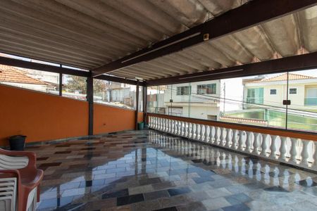 Casa à venda com 440m², 3 quartos e 5 vagasVaranda