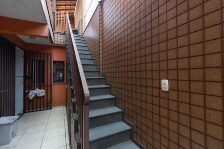 Casa à venda com 440m², 3 quartos e 5 vagasEscada Externa