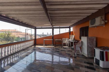 Casa à venda com 440m², 3 quartos e 5 vagasVaranda