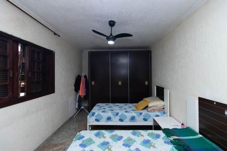 Casa à venda com 440m², 3 quartos e 5 vagasQuarto 2