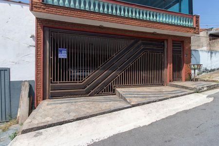 Casa à venda com 440m², 3 quartos e 5 vagasFachada