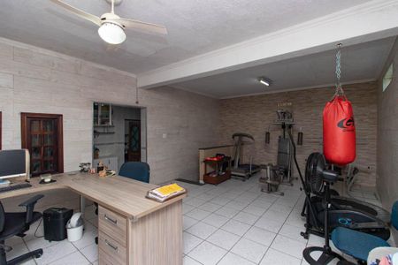 Casa à venda com 440m², 3 quartos e 5 vagasEscritório