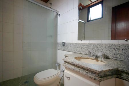 Apartamento à venda com 120m², 4 quartos e 2 vagasBanheiro da Suíte