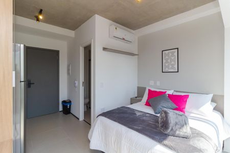 Studio para alugar com 20m², 1 quarto e sem vaga Studio para alugar com 20m², 1 quarto e sem vagaStudio