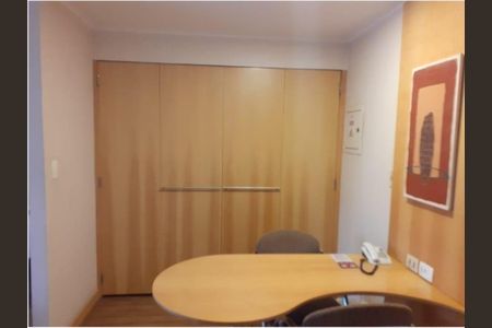 Apartamento à venda com 35m², 1 quarto e 1 vagaFoto 01