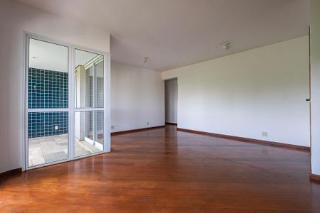 Apartamento à venda com 124m², 4 quartos e 3 vagasSala