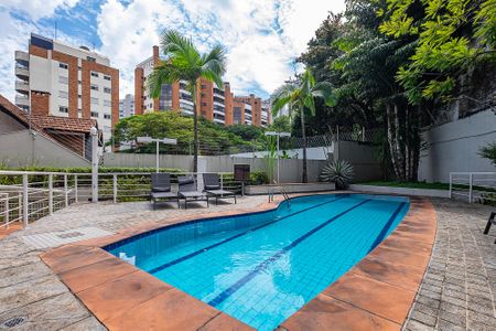 Apartamento à venda com 124m², 4 quartos e 3 vagasÁrea comum - Piscina