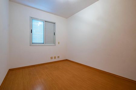 Apartamento à venda com 124m², 4 quartos e 3 vagasQuarto 4