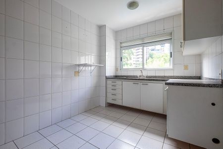 Apartamento à venda com 124m², 4 quartos e 3 vagasCozinha
