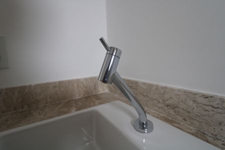 Apartamento à venda com 74m², 2 quartos e 2 vagasBanheiro da Suíte 2