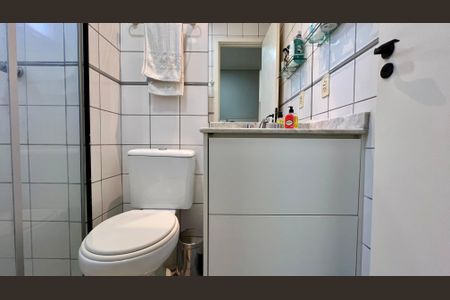 Apartamento para alugar com 50m², 1 quarto e 1 vaga Apartamento para alugar com 50m², 1 quarto e 1 vagaBanheiro da Suíte