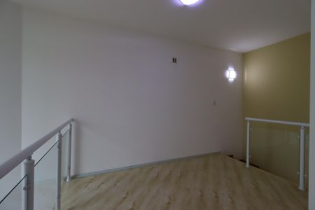 Casa para alugar com 42m², 1 quarto e 1 vagaQuarto