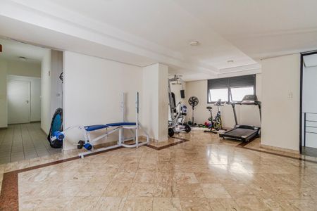 Apartamento para alugar com 100m², 2 quartos e 2 vagasÁrea comum - Academia