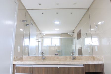 Apartamento para alugar com 140m², 3 quartos e 2 vagasBanheiro da Suíte 3