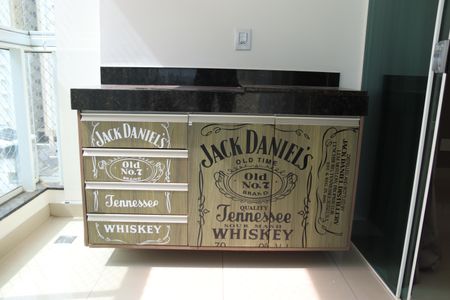 Apartamento para alugar com 140m², 3 quartos e 2 vagasVaranda