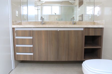 Apartamento para alugar com 140m², 3 quartos e 2 vagasSuíte 3