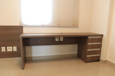 Apartamento para alugar com 140m², 3 quartos e 2 vagasSuíte 2