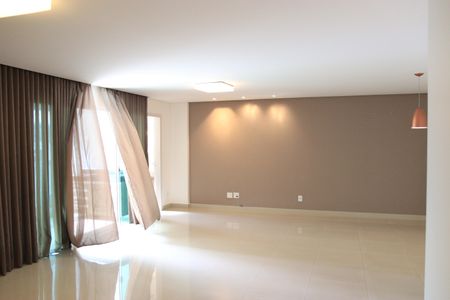 Apartamento para alugar com 140m², 3 quartos e 2 vagasSala