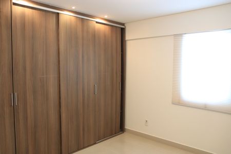 Apartamento para alugar com 140m², 3 quartos e 2 vagasSuíte 1