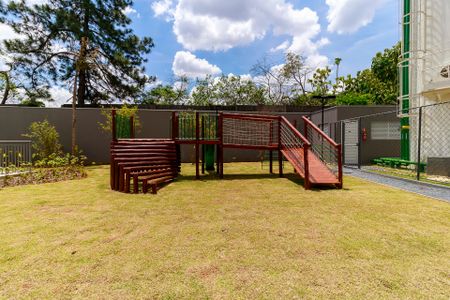 Apartamento à venda com 41m², 2 quartos e 1 vaga Apartamento à venda com 41m², 2 quartos e 1 vagaPlayground