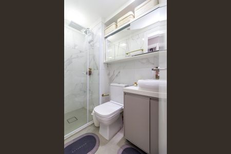 Apartamento à venda com 41m², 2 quartos e 1 vaga Apartamento à venda com 41m², 2 quartos e 1 vagaBanheiro