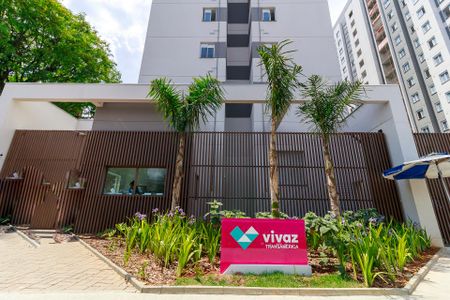 Apartamento à venda com 41m², 2 quartos e 1 vaga Apartamento à venda com 41m², 2 quartos e 1 vagaFachada