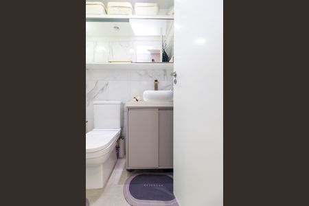 Apartamento à venda com 41m², 2 quartos e 1 vaga Apartamento à venda com 41m², 2 quartos e 1 vagaBanheiro