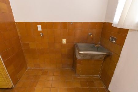 Casa à venda com 174m², 3 quartos e 3 vagas Casa à venda com 174m², 3 quartos e 3 vagasÁrea de serviço