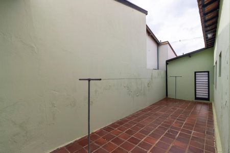 Casa à venda com 174m², 3 quartos e 3 vagas Casa à venda com 174m², 3 quartos e 3 vagasQuintal