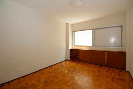Apartamento para alugar com 224m², 3 quartos e 2 vagasQuarto