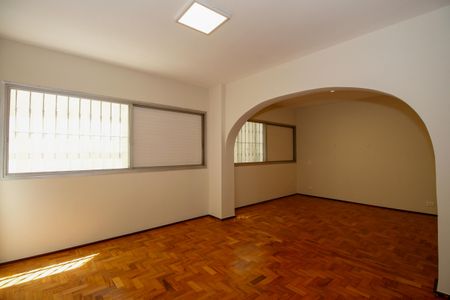 Apartamento para alugar com 224m², 3 quartos e 2 vagasSuíte 1