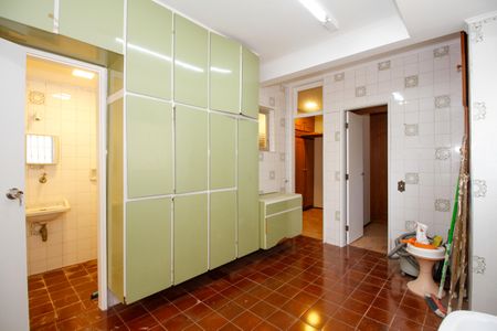 Apartamento para alugar com 224m², 3 quartos e 2 vagasÁrea de Serviço