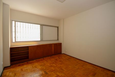 Apartamento para alugar com 224m², 3 quartos e 2 vagasQuarto