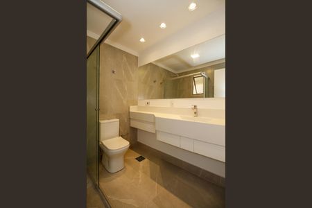 Apartamento para alugar com 224m², 3 quartos e 2 vagasBanheiro da Suíte 1