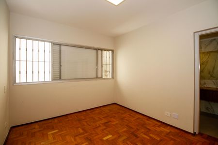 Apartamento para alugar com 224m², 3 quartos e 2 vagasSuíte 2